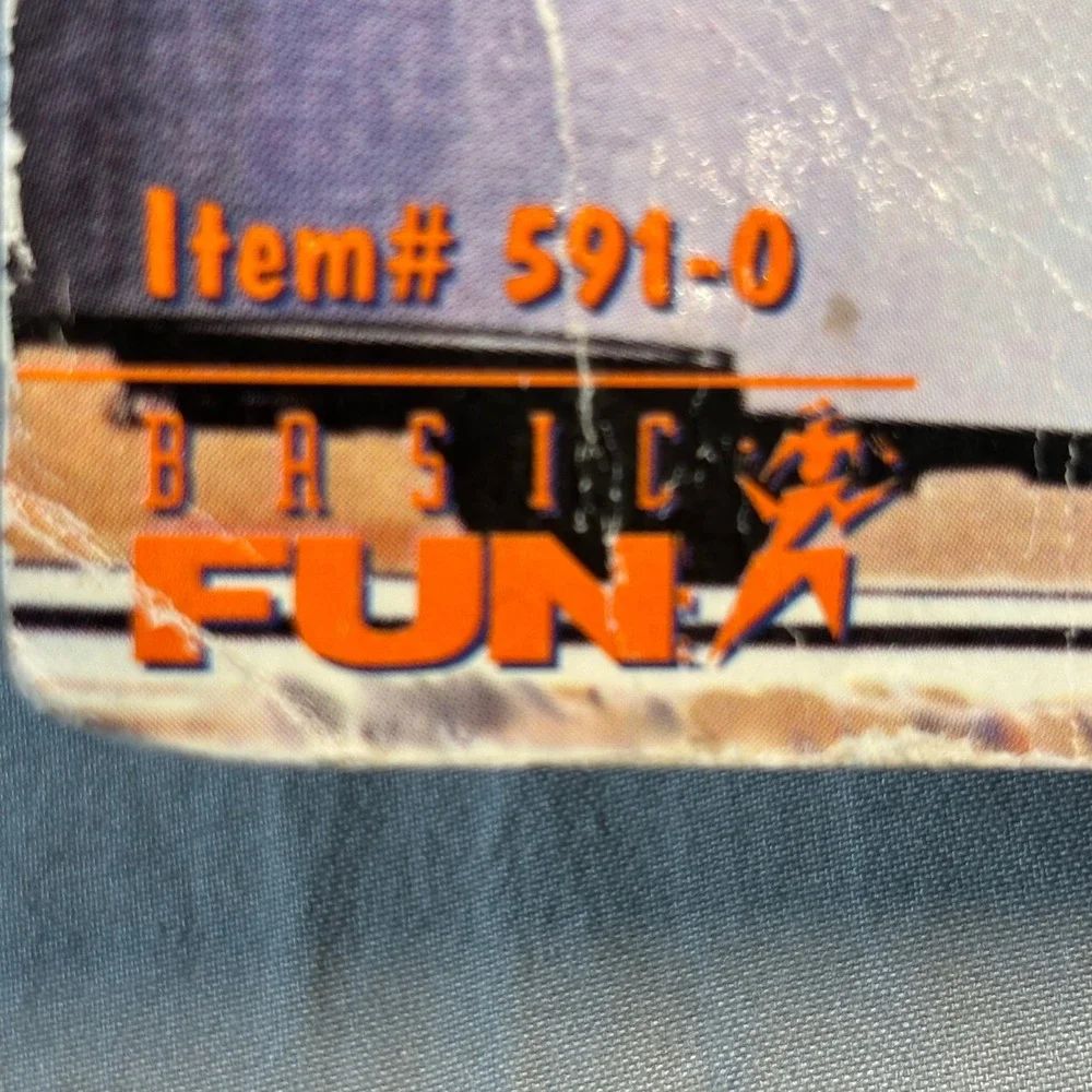 Vintage 1999 Lionel Legendary Trains Santa Fe Miniature Keychain Basic Fun 591-0